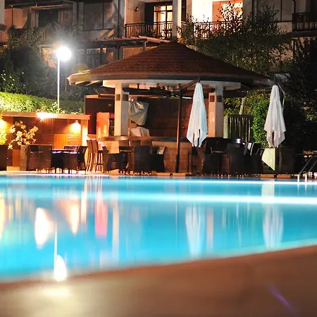 Garden In Santa Marina Village Sozopol